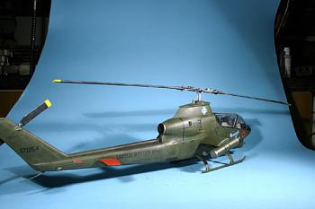 Click image for larger version

Name:	090903055922_ah-1g_cobra__3__1.jpg
Views:	243
Size:	56.2 KB
ID:	5670