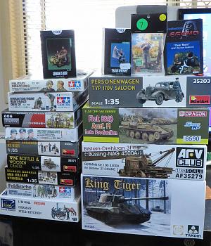 Click image for larger version

Name:	German diorama items.jpg
Views:	730
Size:	199.4 KB
ID:	9246