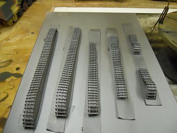 Click image for larger version

Name:	rsz_honrisse_treads_after_base_coat.jpg
Views:	303
Size:	122.7 KB
ID:	3654